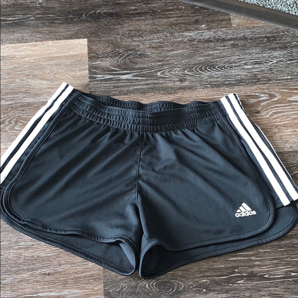 Athletic shorts